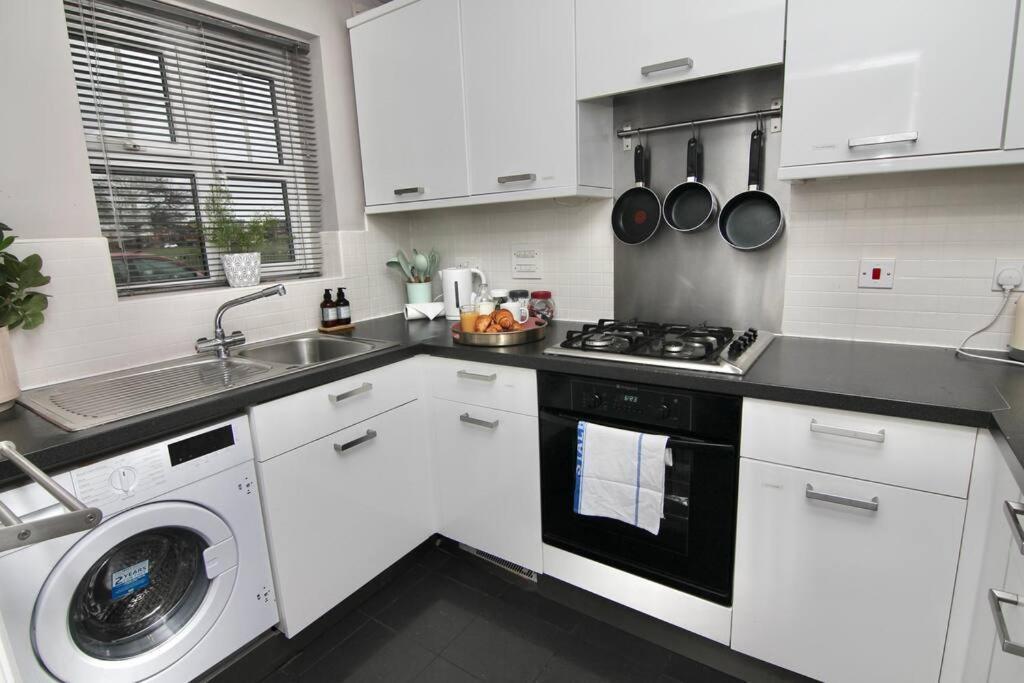 Daimler House - Cosy Home Near Coventry City Centre Exterior foto